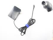 SAMSUNG 19V 2.53A 48W Laptop AC Adapter in Canada