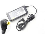 FUJITSU 19V 3.37A 64W Laptop AC Adapter in Canada